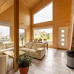 Retreat Дом отдыха